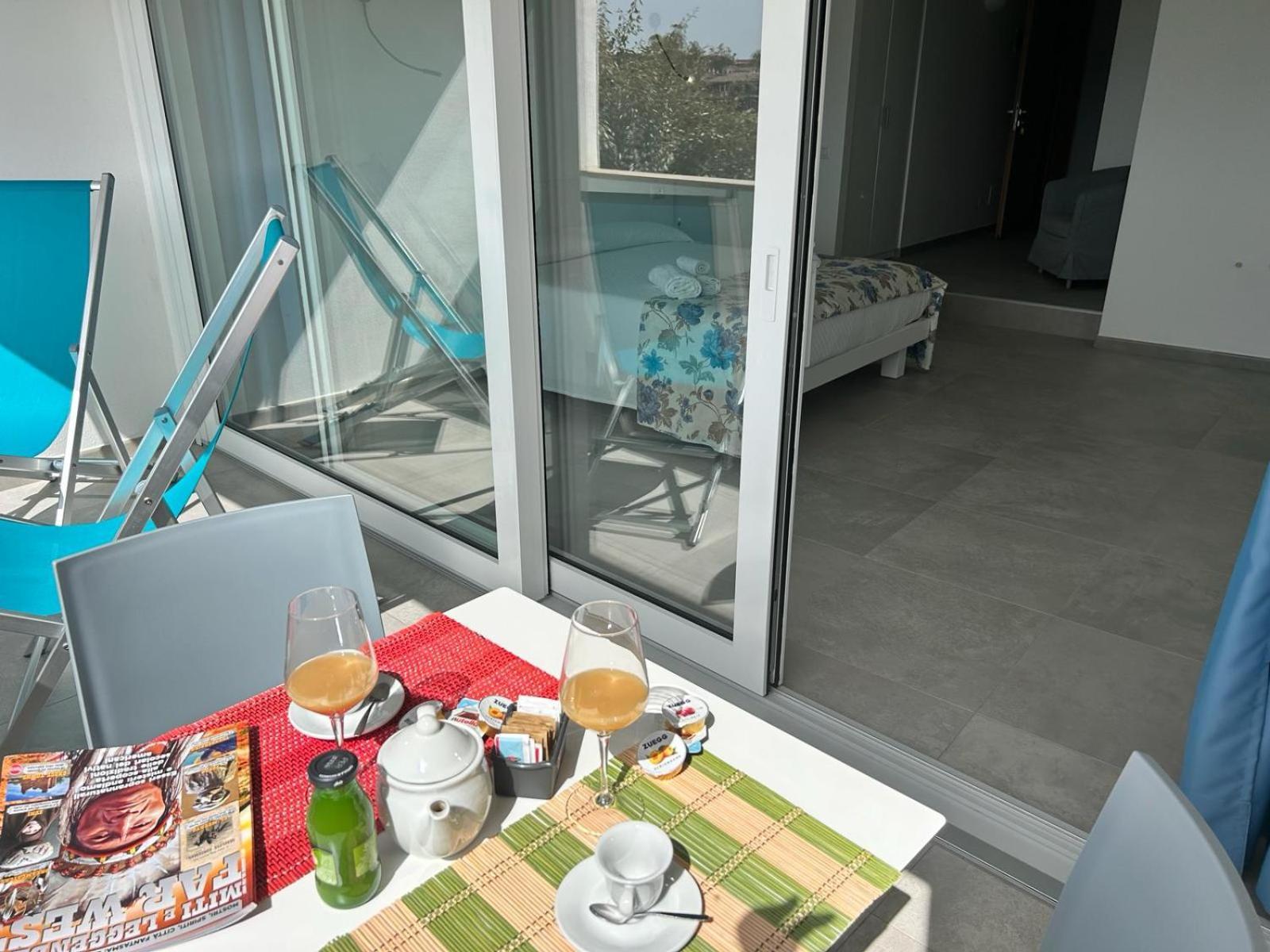 Rooms, Affittacamere Maksim กอลโฟอารันชี ภายนอก รูปภาพ