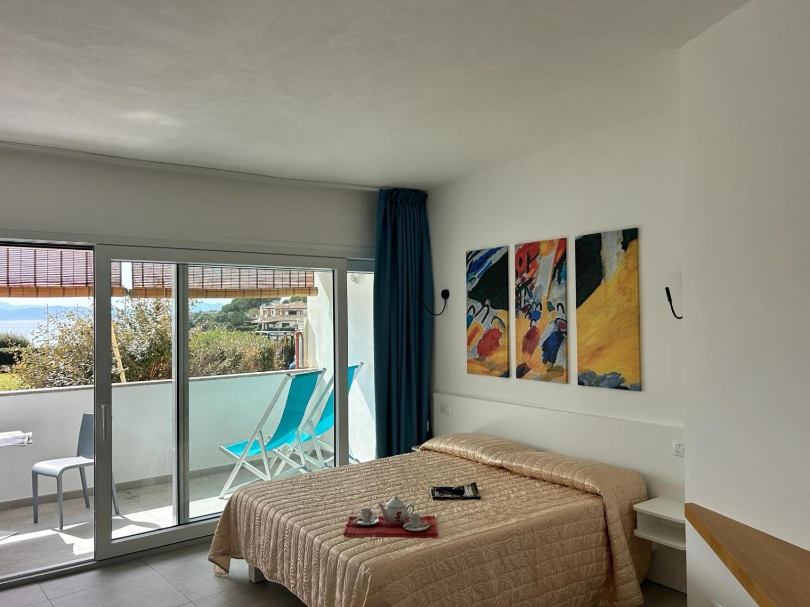 Rooms, Affittacamere Maksim กอลโฟอารันชี ภายนอก รูปภาพ