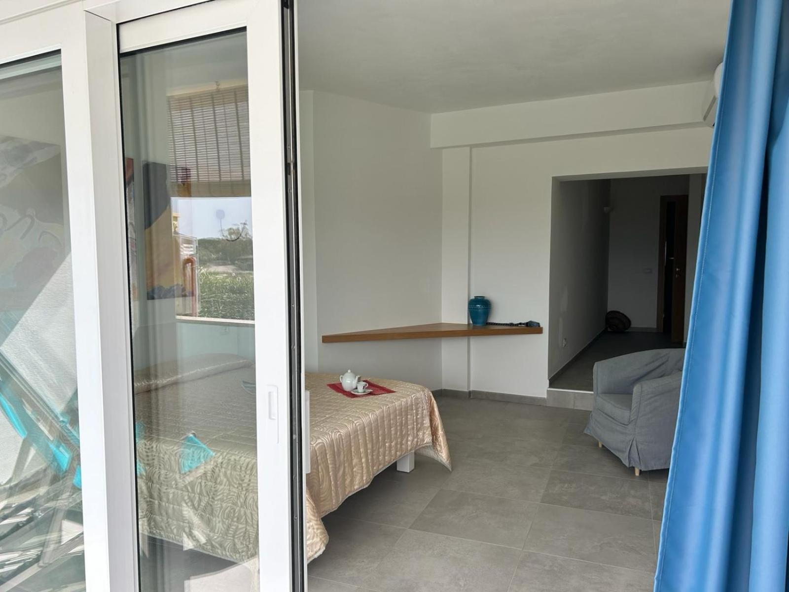 Rooms, Affittacamere Maksim กอลโฟอารันชี ภายนอก รูปภาพ